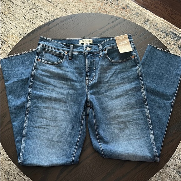 Madewell Women’s Mid-rise Stovepipe Jeans - Picture 1 of 2
